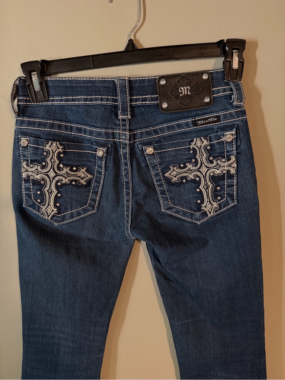 Gorgeous Vintage Miss Me Boot Jeans With Cross Embellished Pockets 33-1/2”Inseam